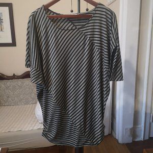 3/$20 Haani sweater/dress